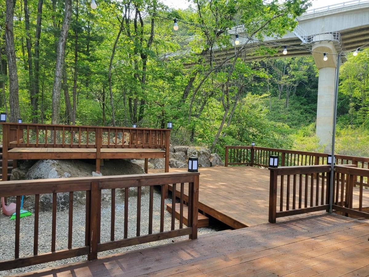 Mayfare Narsha Pyeongchang Villa Exterior photo