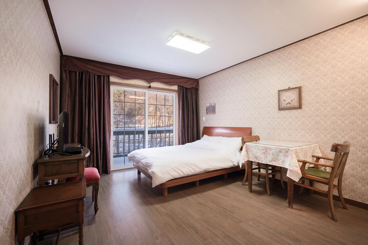 Mayfare Narsha Pyeongchang Villa Exterior photo