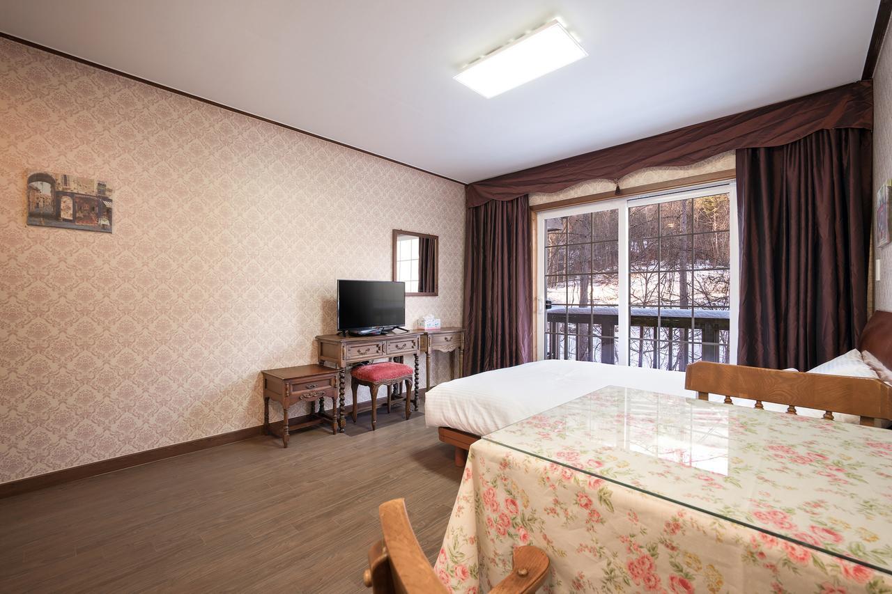 Mayfare Narsha Pyeongchang Villa Exterior photo