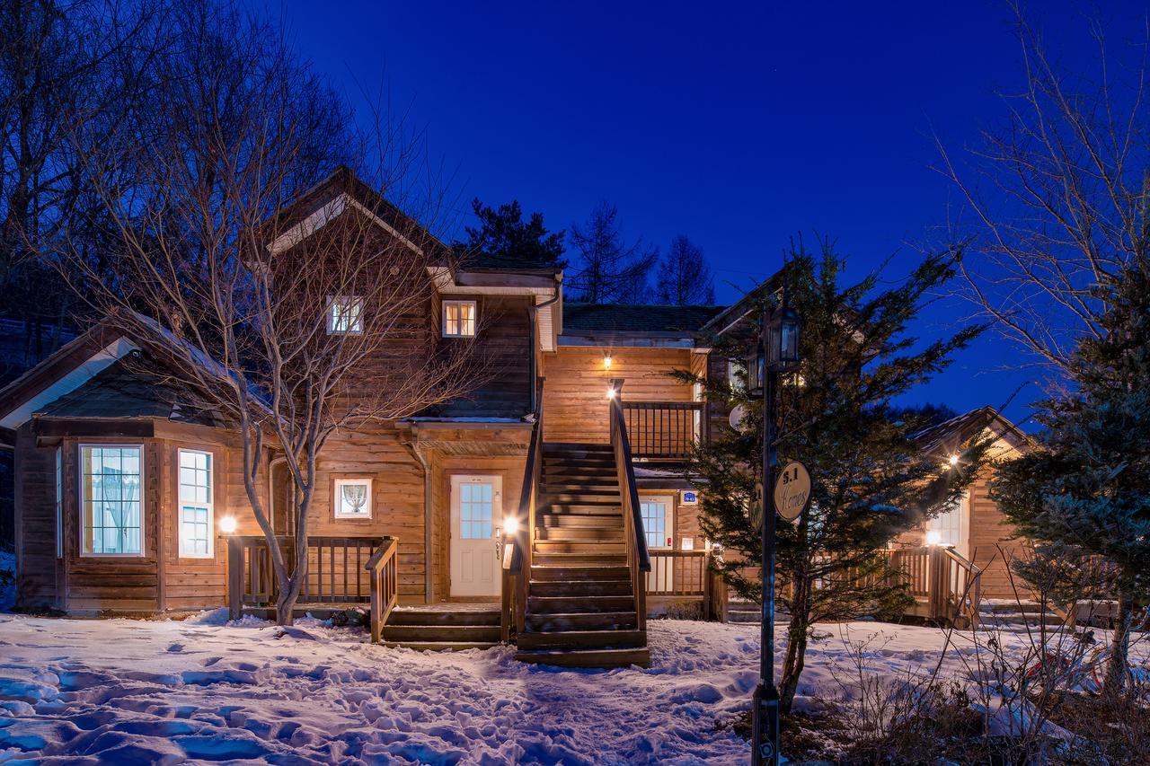 Mayfare Narsha Pyeongchang Villa Exterior photo
